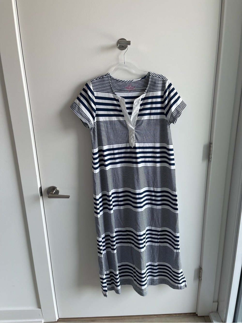 Vineyard Vines Navy and White Striped Short Sleeve Maxi Dress